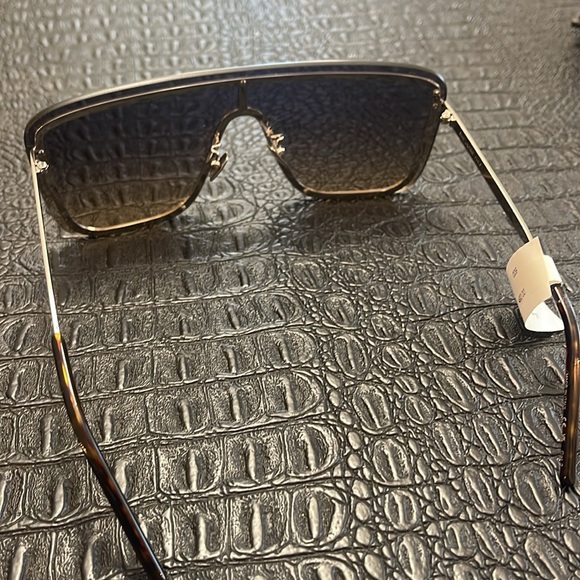 Saint Laurent New Wave SL 364 MASK Sunglasses with Silver Frame -New - Picture 5 of 9